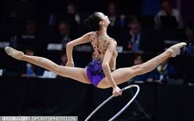 多特与巴黎德比：战术解析与球迷期待的交织