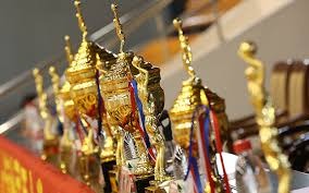 奥尔良羽球大师赛｜定峰伟译一轮游 名宿担忧打击信心