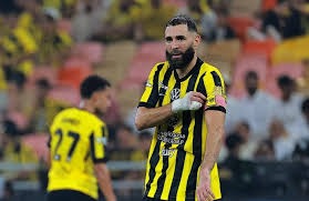 IGN记者吐槽《古墓丽影》劳拉新造型：谁会戴假睫毛冒险？