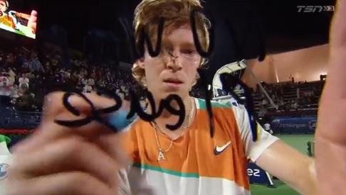 接近于零 接近于零